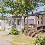 Elements Mobile Homes Campsite 3*