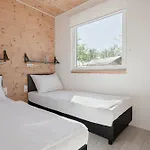 Elements Mobile Homes 3* セルツェ