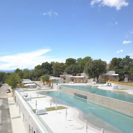 Elements Mobile Homes 3*