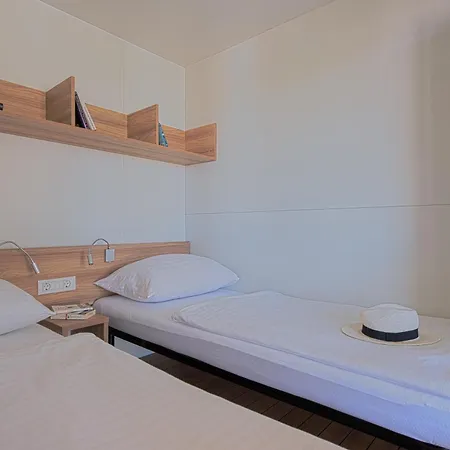 Elements Mobile Homes Kemping 3*