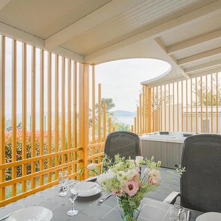 Elements Mobile Homes Campsite Selce