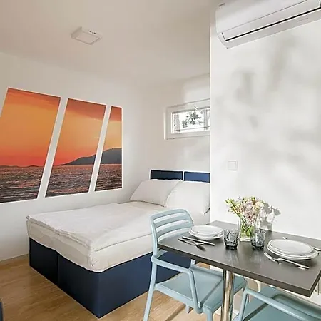 Elements Mobile Homes 3* Selce