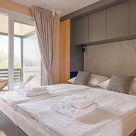 Elements Mobile Homes 3*
