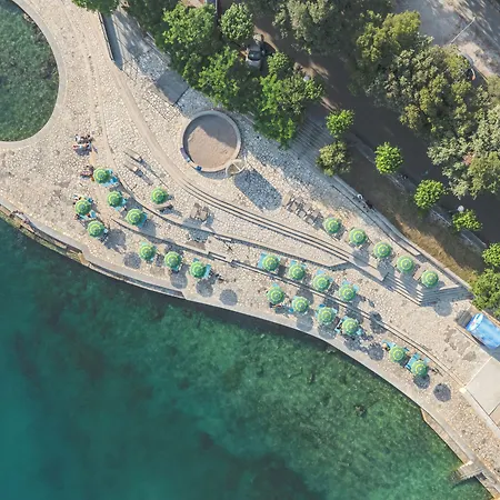 Elements Mobile Homes Campsite
